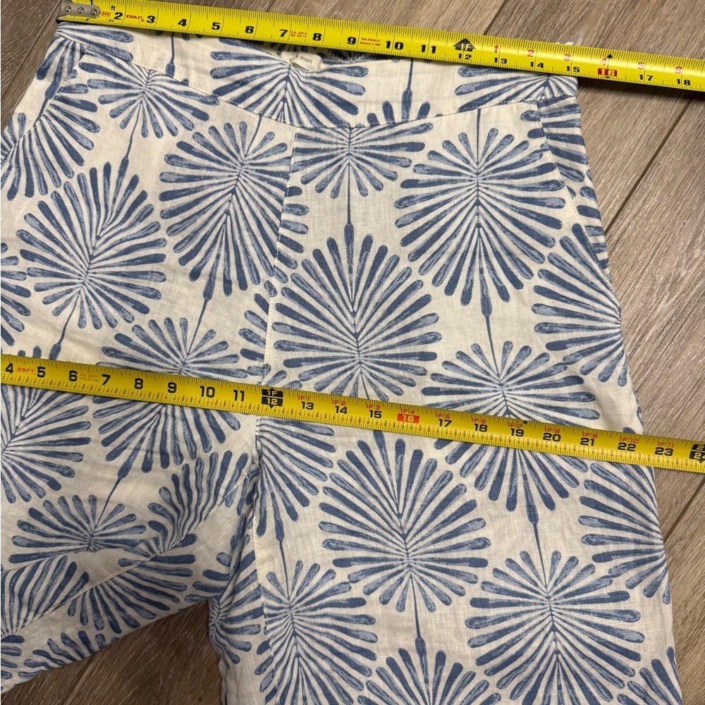 #1) Joie Blue and White 100% Linen crop-Pants - Picture 6 of 7
